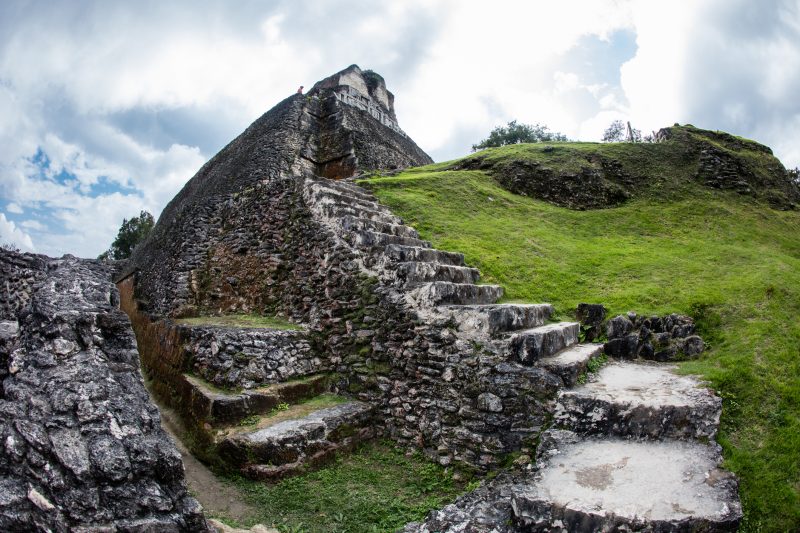 visit a belize maya ruin