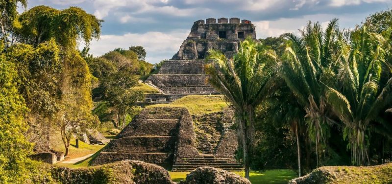 xunantunich