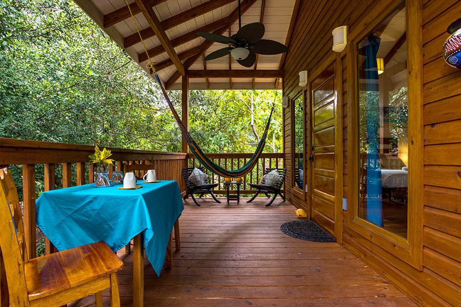 Placencia Belize jungle treehouse