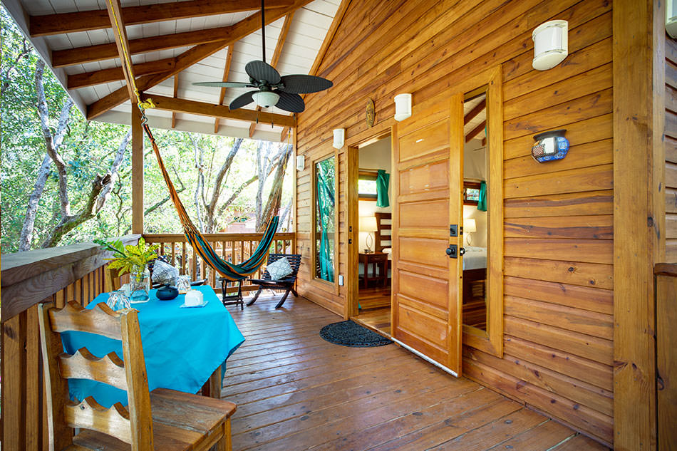 Belize beach treehouse